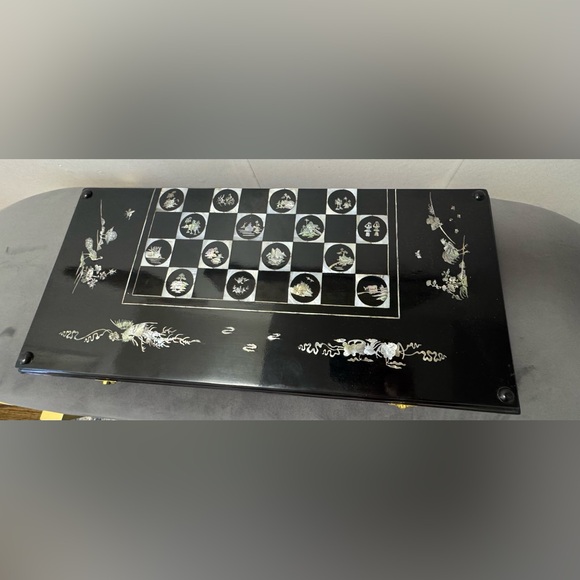Mother-of-Pearl Inlaid Backgammon and Chessboard - Picture 1 of 16
